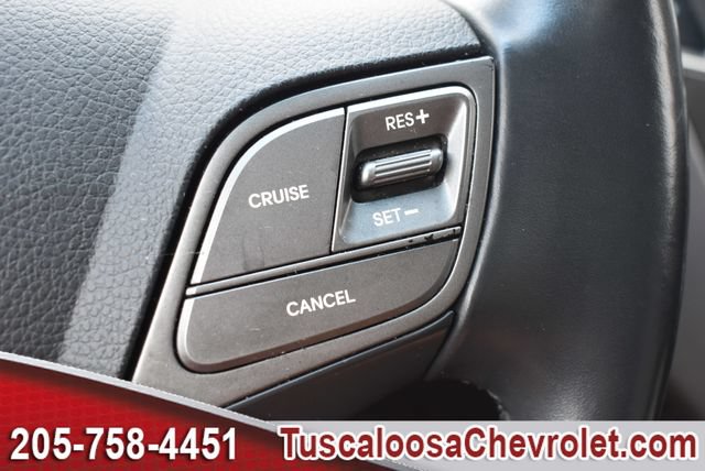 Used 2017 Hyundai Santa Fe Sport FWD image 31