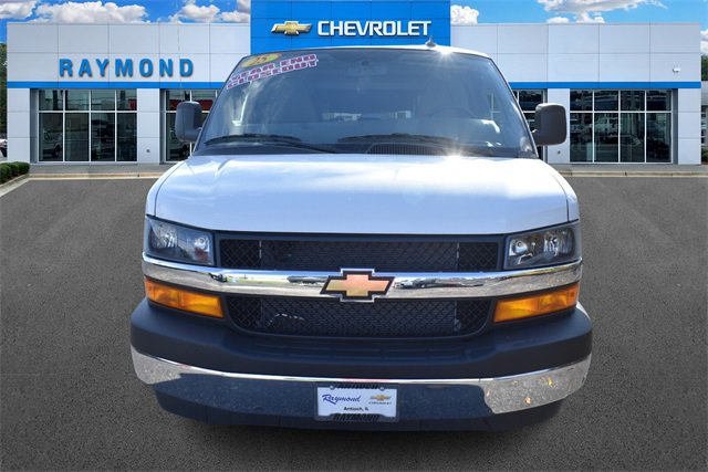 New 2025 Chevrolet Express 2500 w/ Driver Convenience Package image 9