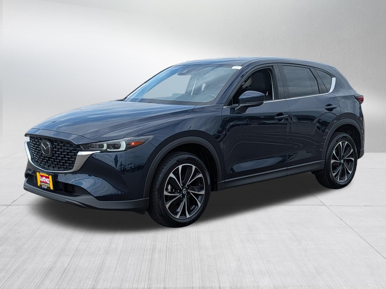 Used 2023 MAZDA CX-5 AWD 2.5 S w/ Premium Package image 3