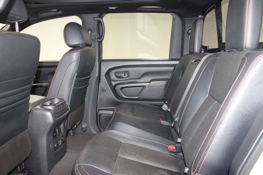 Used 2020 Nissan Titan PRO-4X w/ Pro-4x Convenience Package AWD/4WD image 24