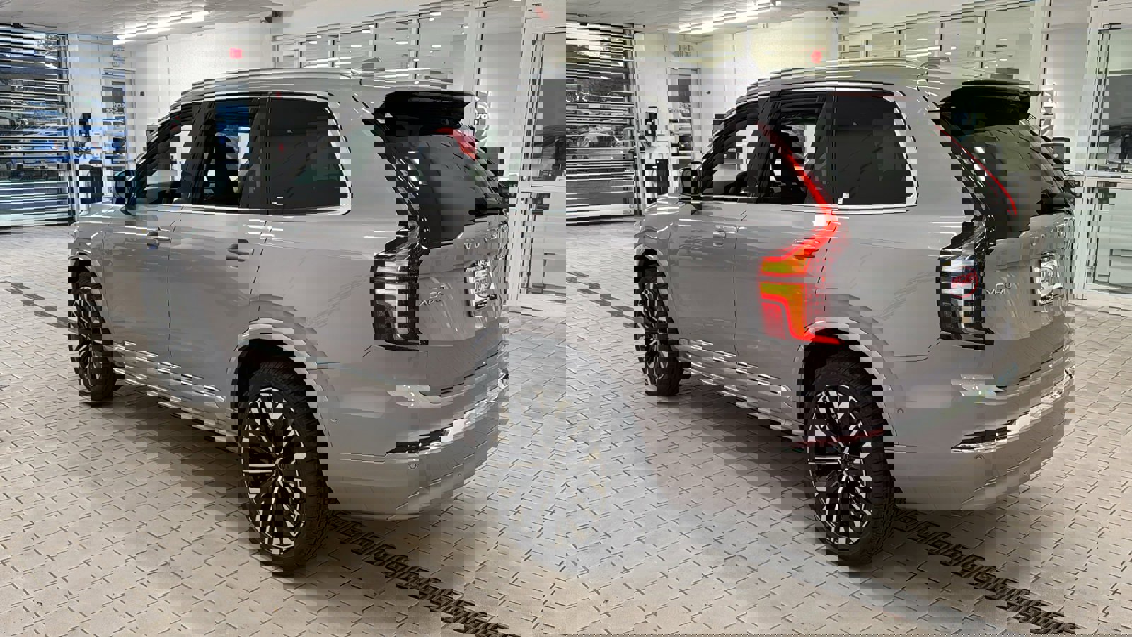 Used 2026 Volvo XC90 B5 Plus w/ Protection Package image 7