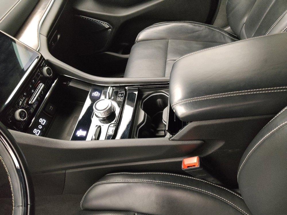 Used 2022 Jeep Grand Cherokee Overland w/ Advanced Protech Group III image 26