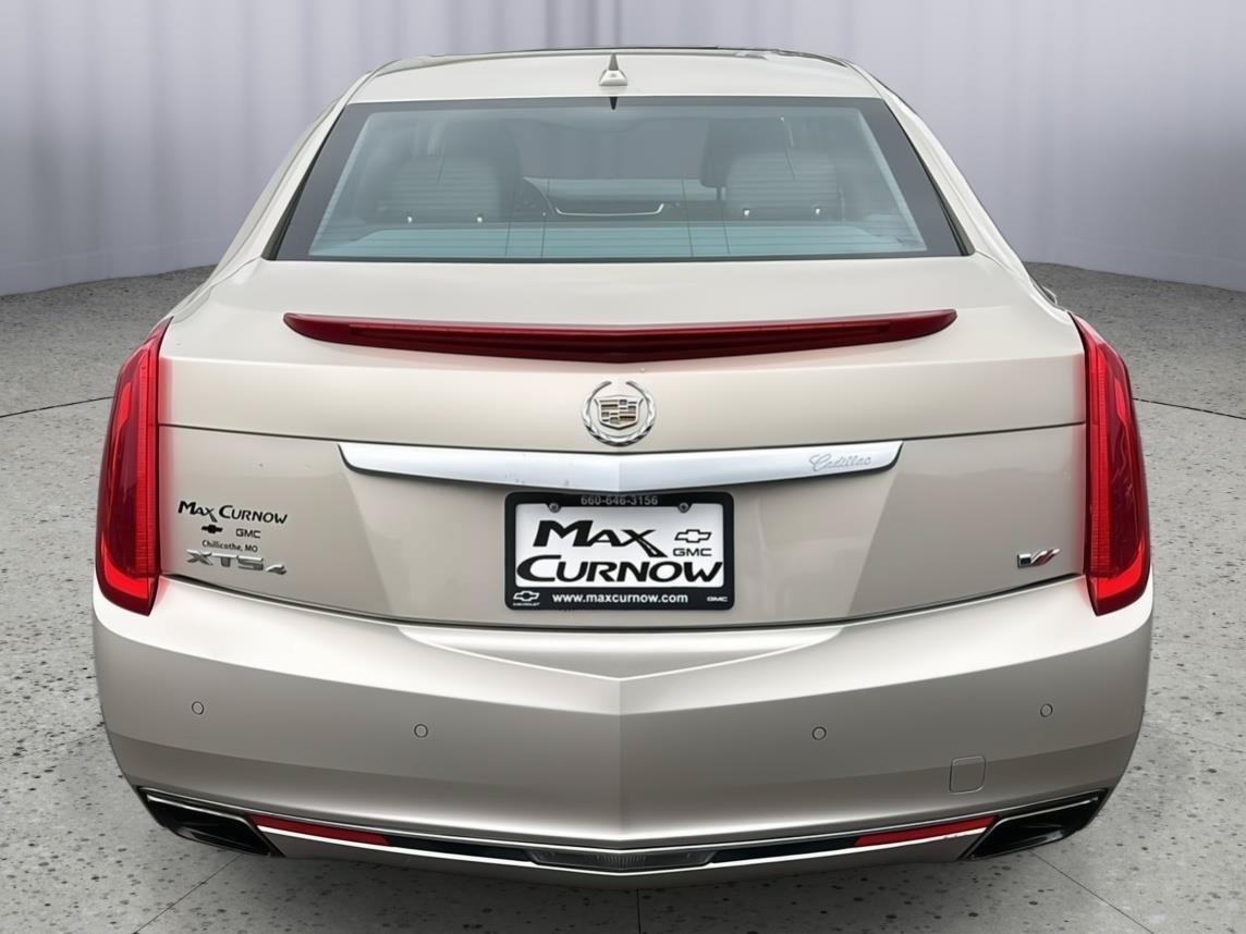 Used 2014 Cadillac XTS Platinum AWD/4WD image 4