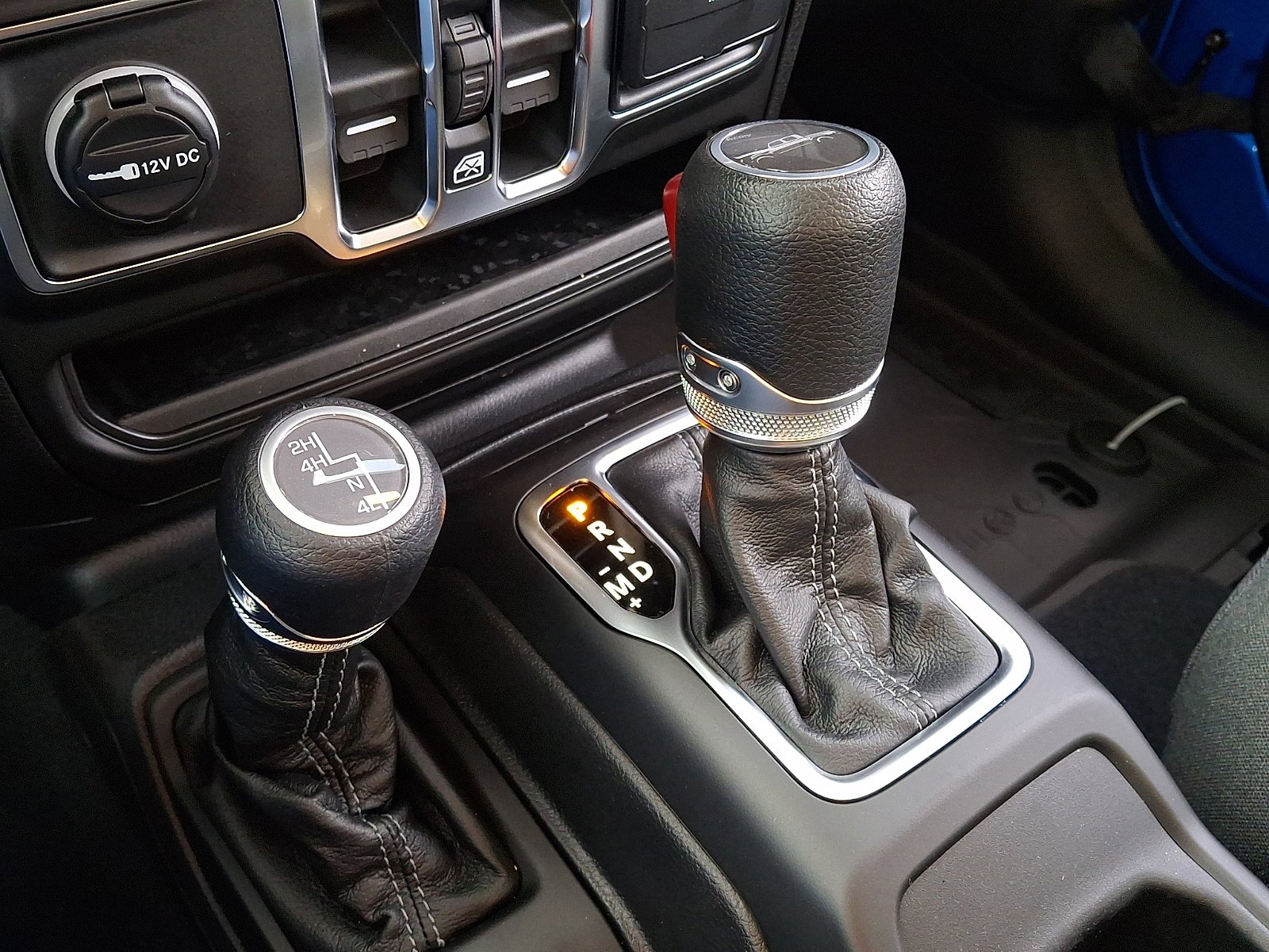 New 2026 Jeep Gladiator Sport AWD/4WD image 13