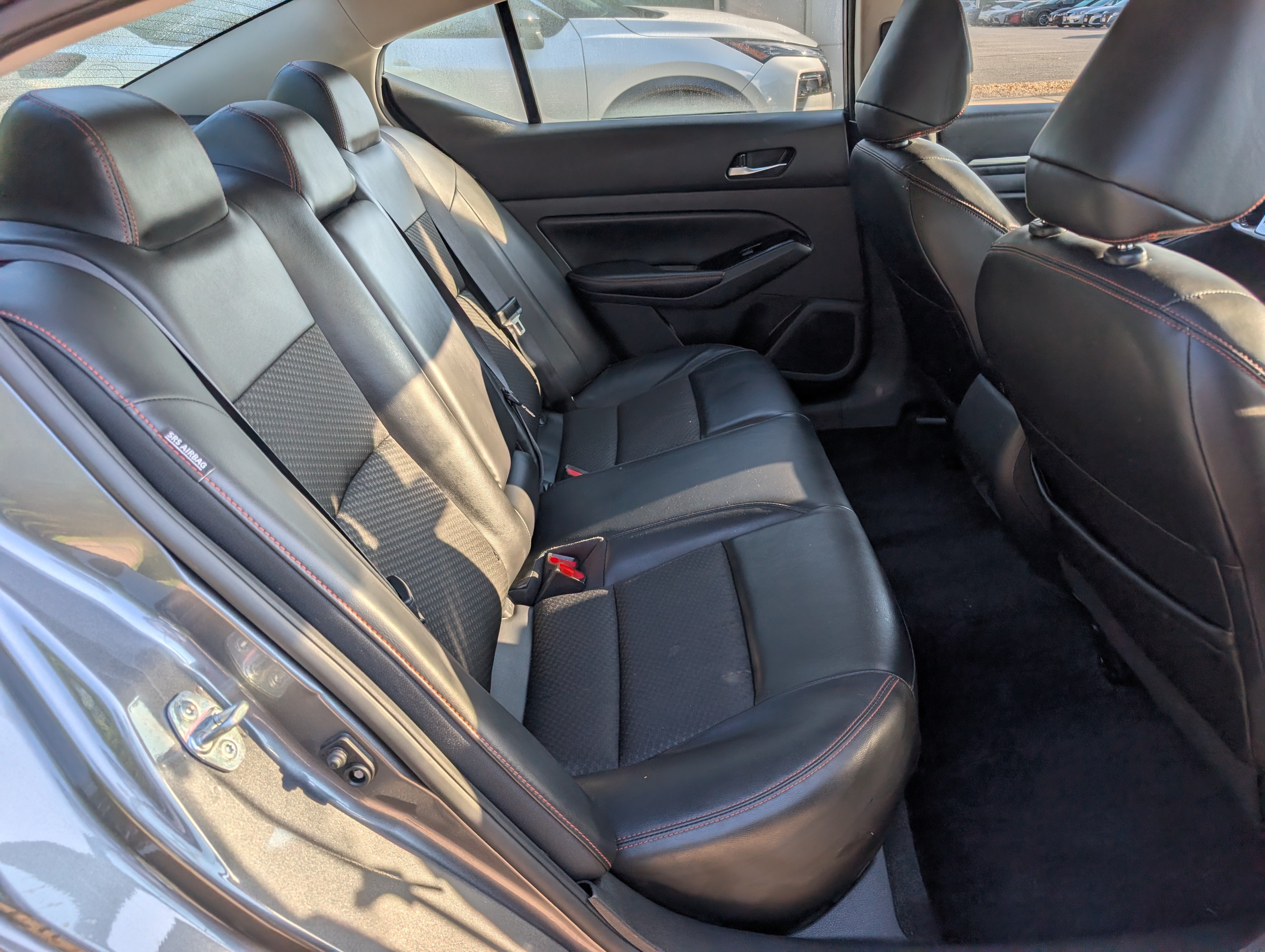 Used 2024 Nissan Altima 2.5 SR FWD image 13