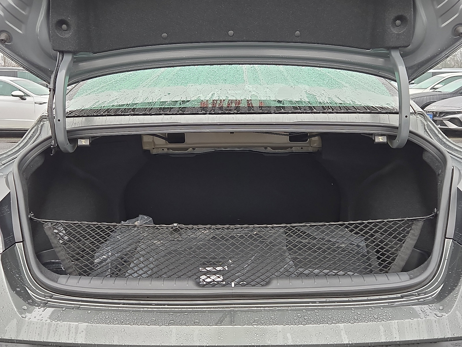 Used 2025 Hyundai Elantra Sport image 30