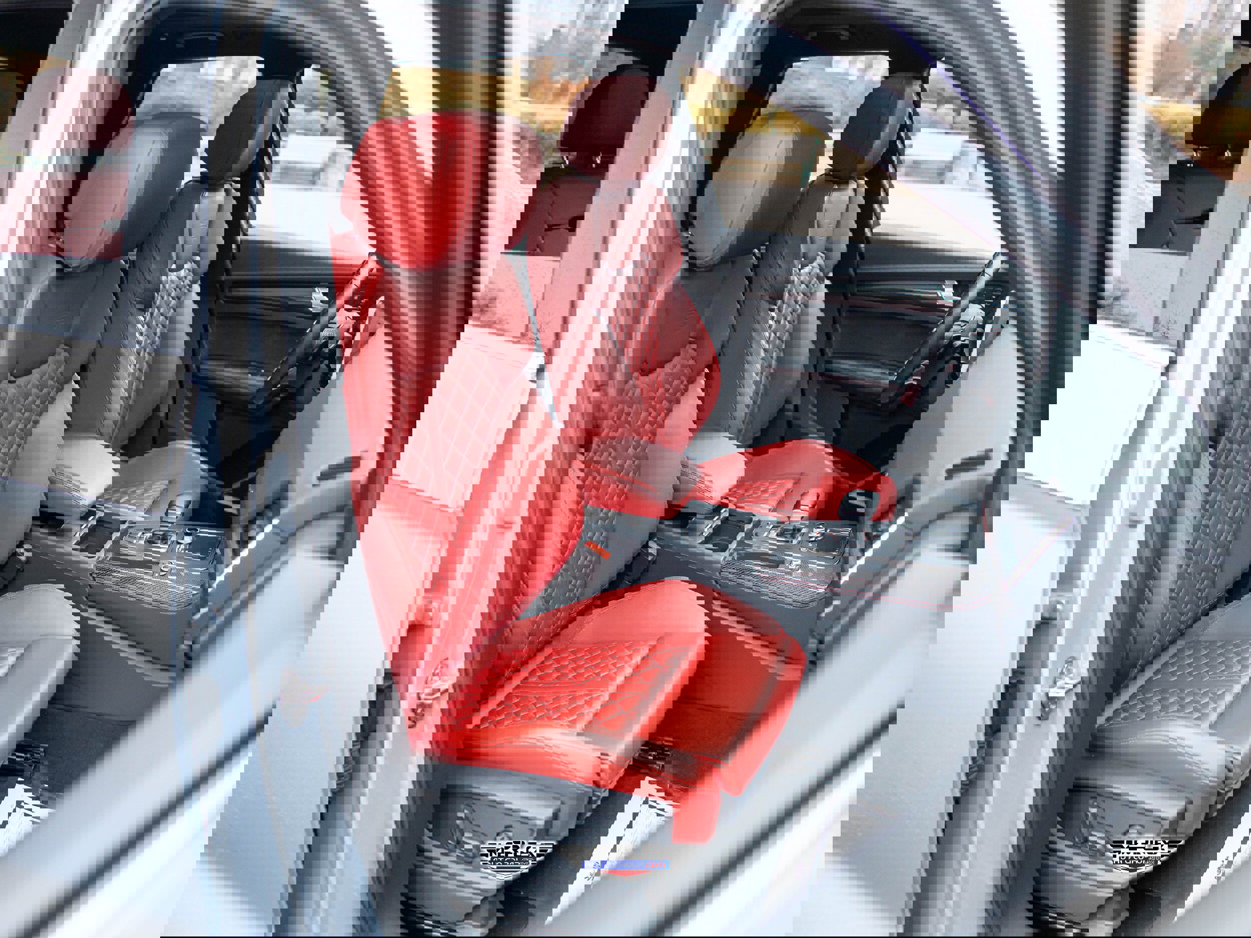 Used 2018 Audi SQ5 Prestige w/ Prestige Package image 17