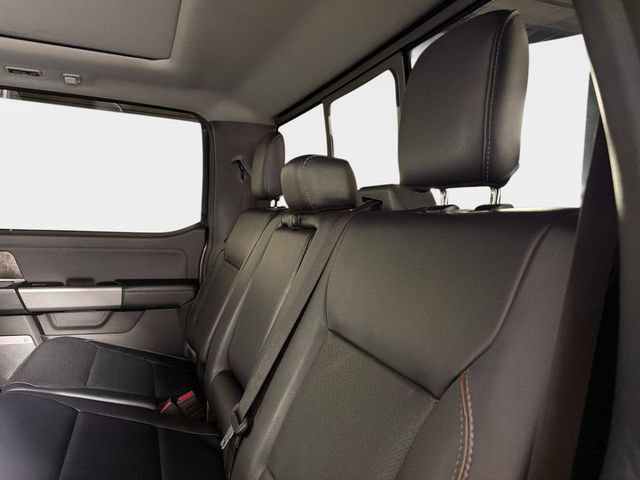 Used 2023 Ford F250 Lariat w/ Black Appearance Package AWD/4WD image 33