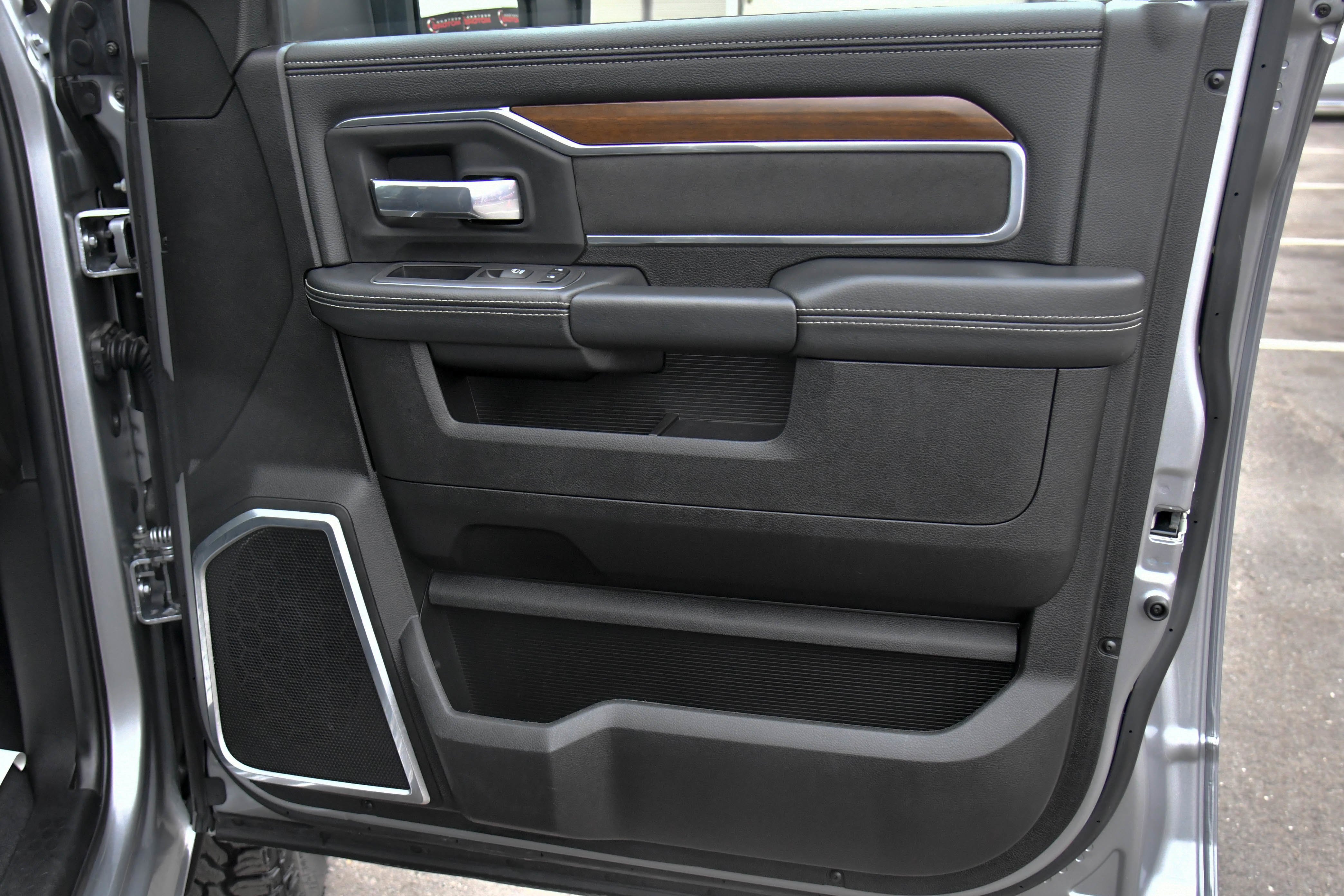 Used 2024 RAM 2500 Laramie image 54