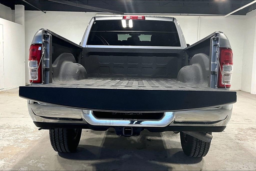 Used 2024 RAM 2500 Big Horn w/ Bed Utility Group image 37