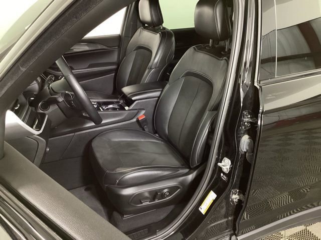 Used 2022 Jeep Grand Cherokee Altitude image 14