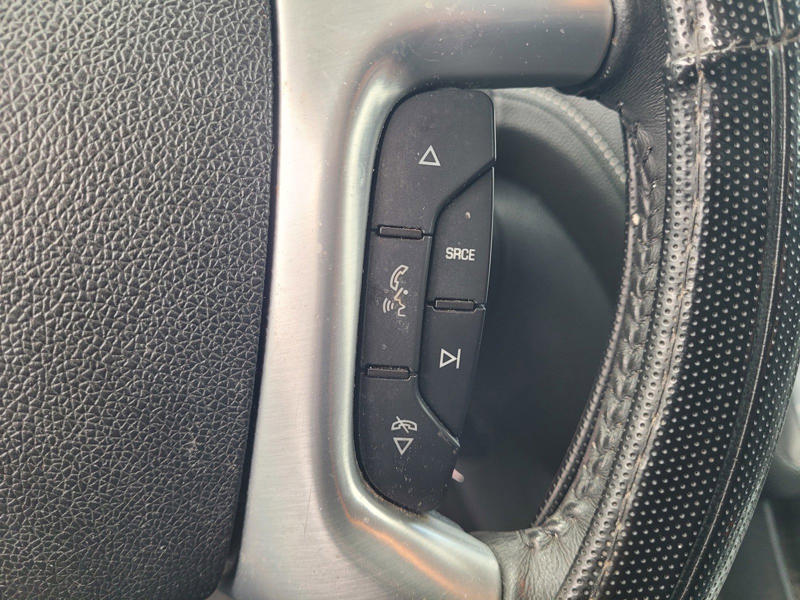 Used 2017 GMC Acadia Limited SLT image 23