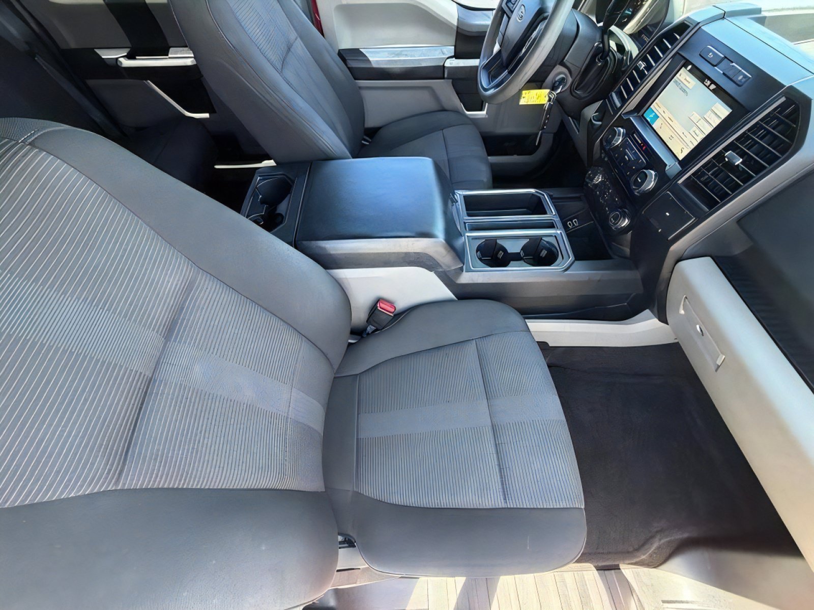 Used 2017 Ford F150 XL w/ Equipment Group 101A Mid RWD image 7