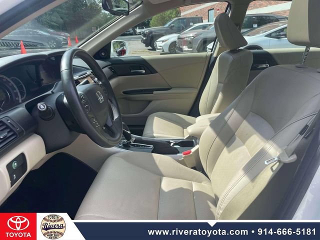 Used 2015 Honda Accord EX-L image 16