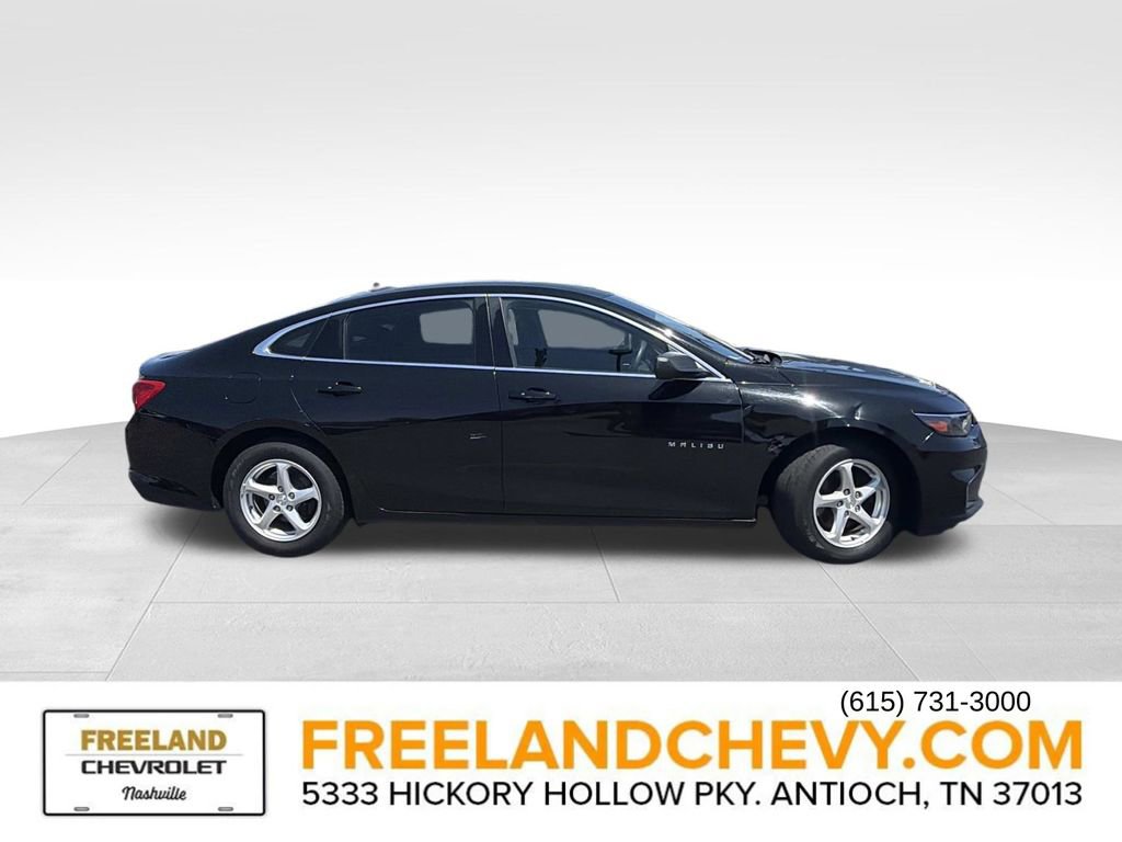 Used 2018 Chevrolet Malibu LS FWD image 2