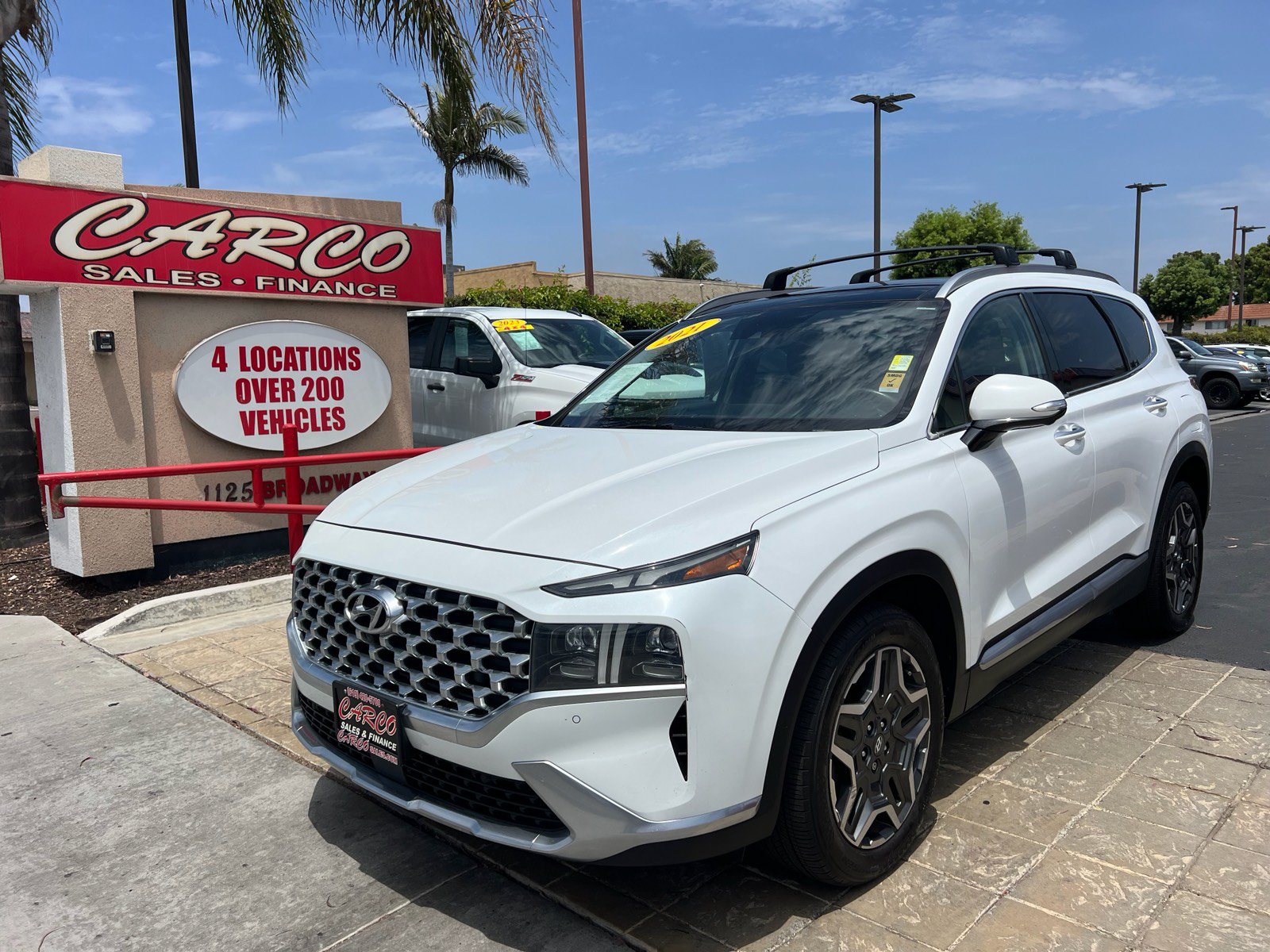 Used 2021 Hyundai Santa Fe Limited FWD image 4