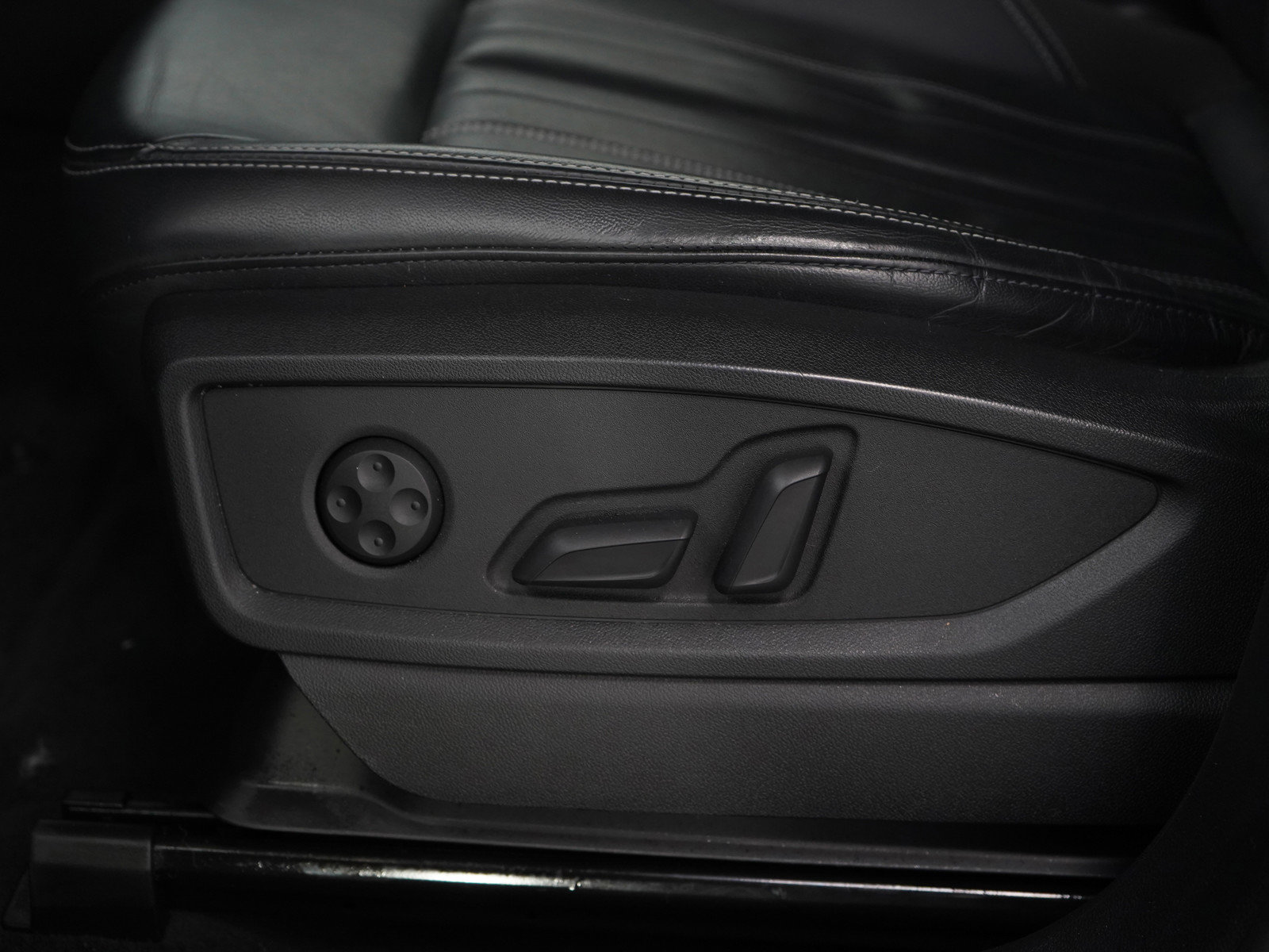 Used 2023 Audi Q5 2.0T Premium Plus image 29