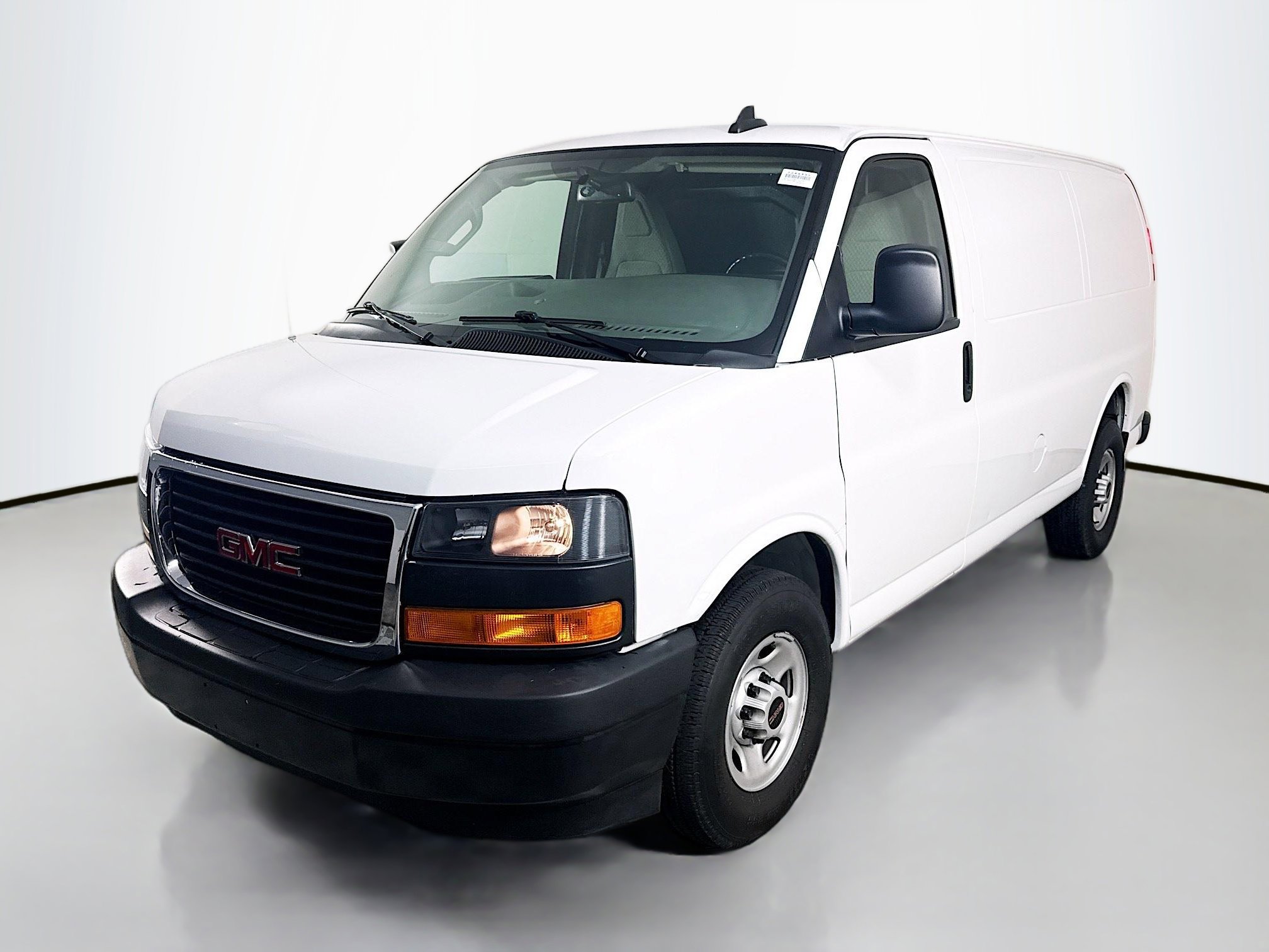 Used 2023 GMC Savana 2500 Work Van w/ Driver Convenience Package image 4