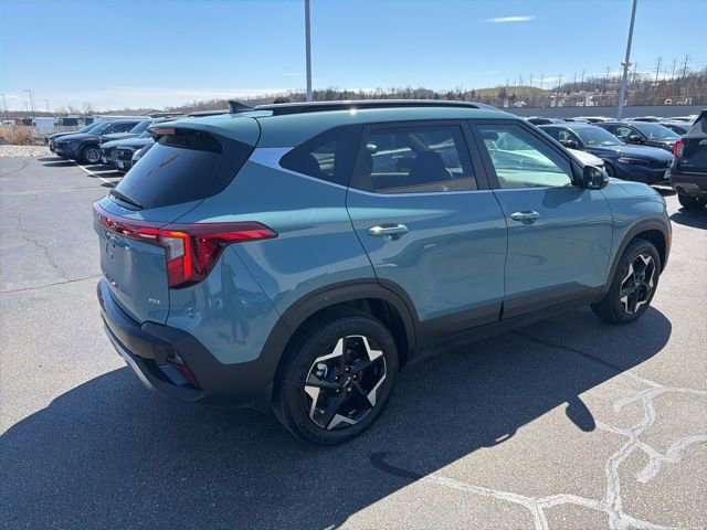 Used 2025 Kia Seltos EX image 3