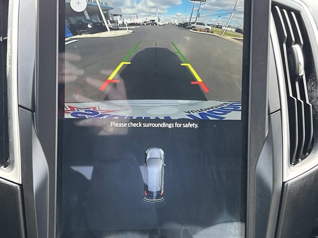 Used 2022 Ford Edge SE w/ Black Appearance Package image 20