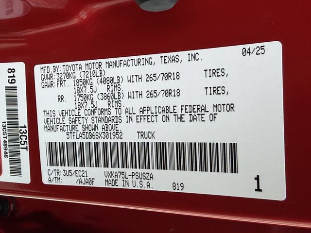 Used 2025 Toyota Tundra SR5 w/ SR5 Premium Package AWD/4WD image 27