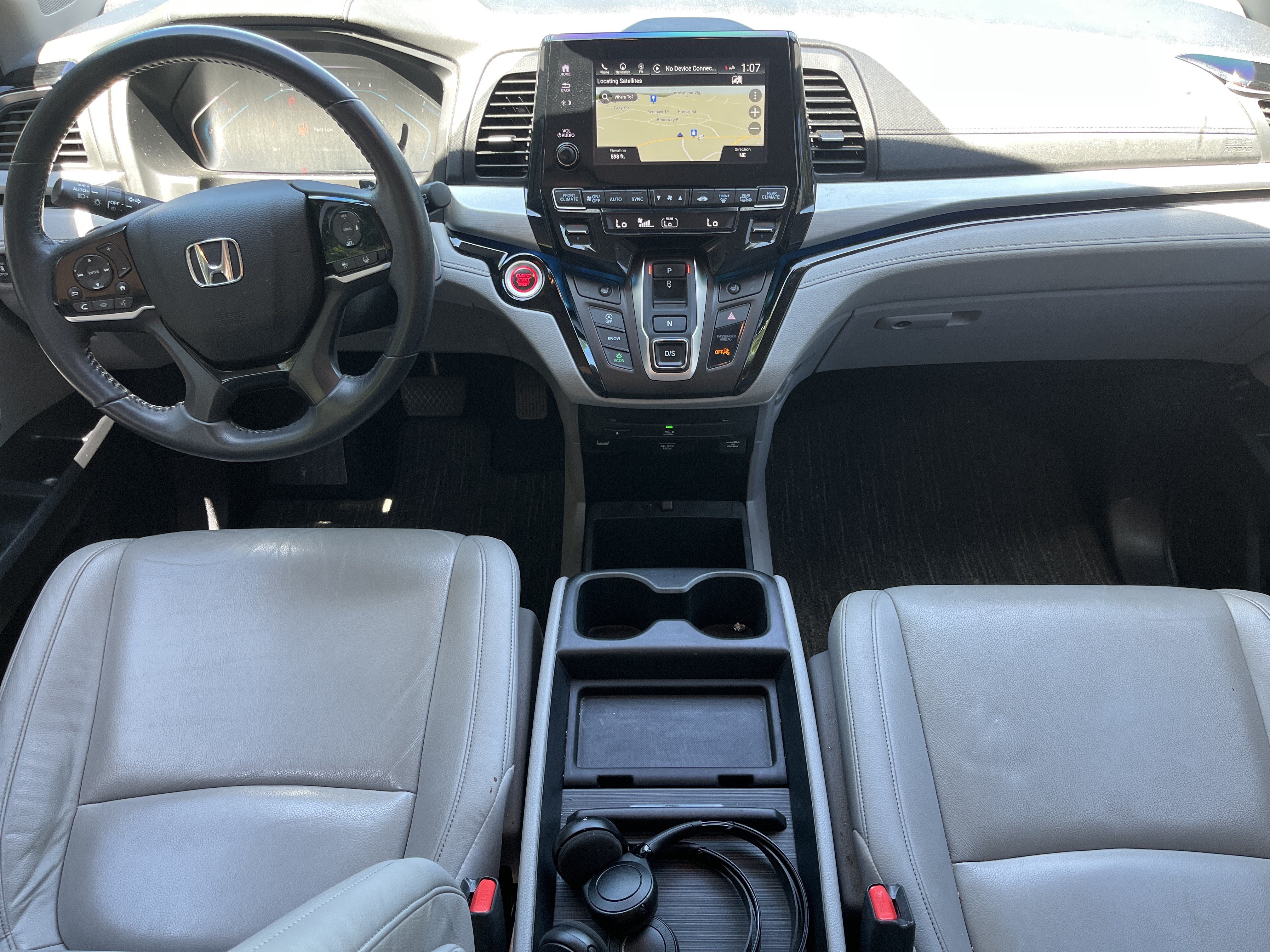 Used 2023 Honda Odyssey Touring image 3