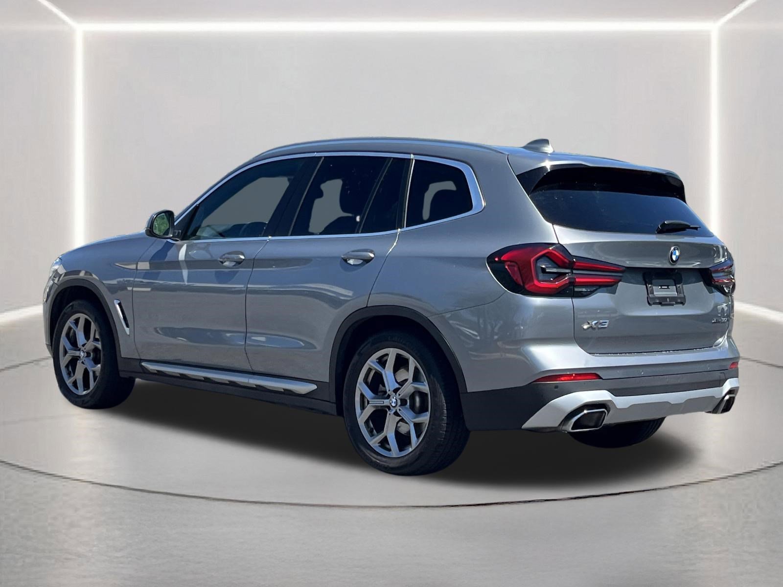 Used 2024 BMW X3 xDrive30i AWD/4WD image 25