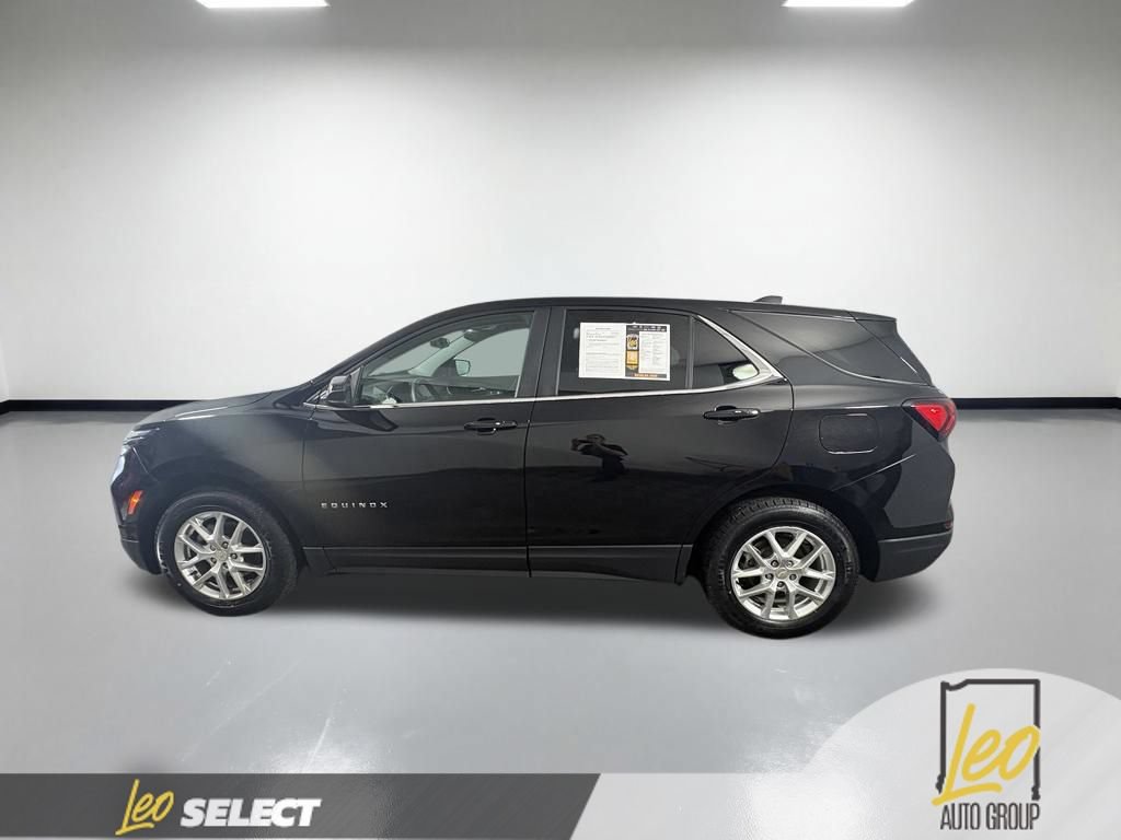 Used 2024 Chevrolet Equinox LT FWD image 2