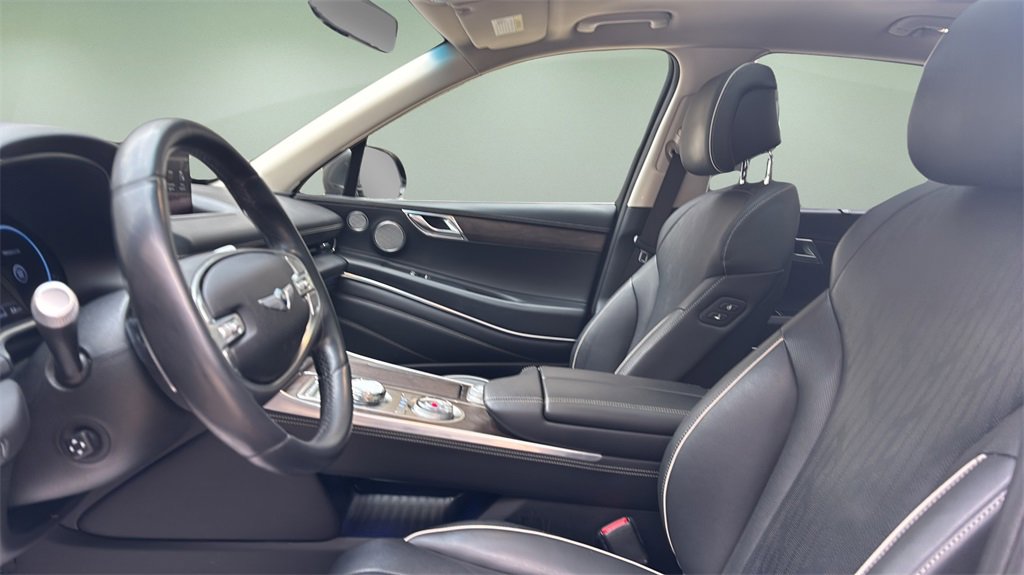 Used 2023 Genesis GV80 2.5T w/ Prestige 20" Package image 13