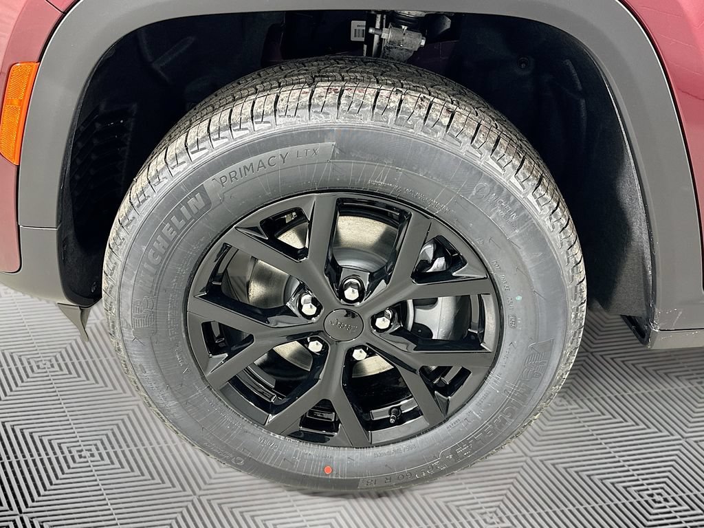 New 2026 Jeep Grand Cherokee Altitude AWD/4WD image 19