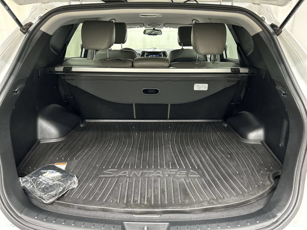 Used 2017 Hyundai Santa Fe Sport w/ 2.4L Value Package 06 AWD/4WD image 21