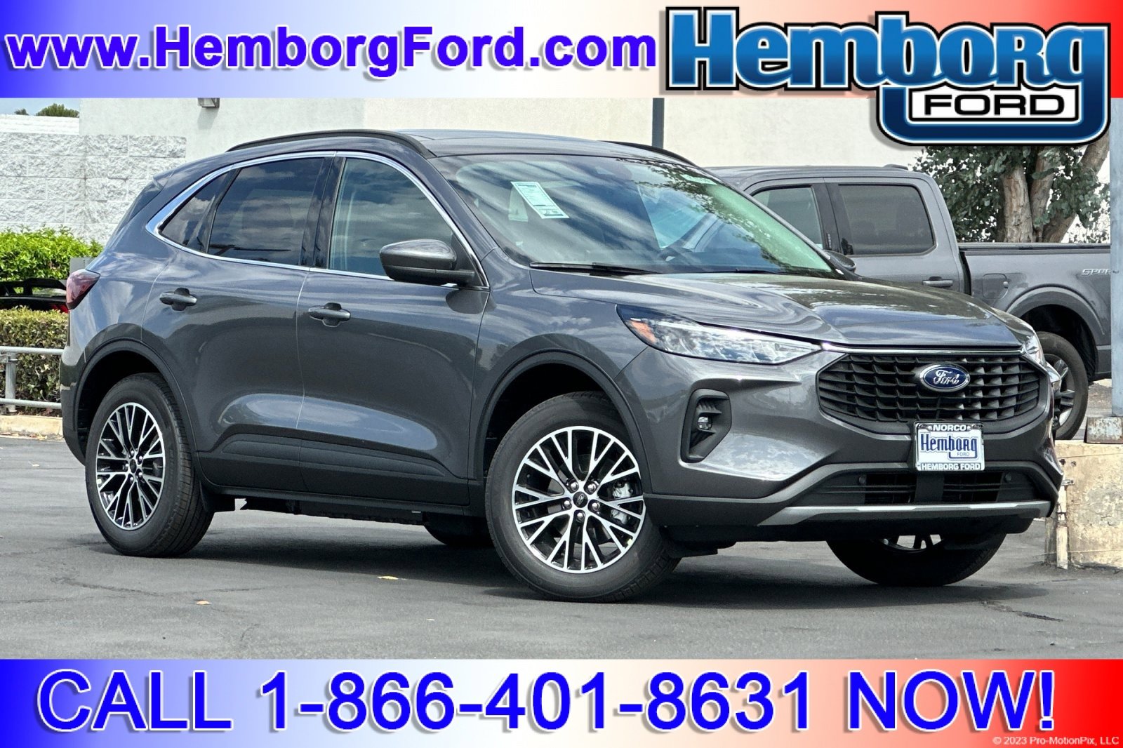 New 2025 Ford Escape SE w/ Class II Trailer Tow Package image 1