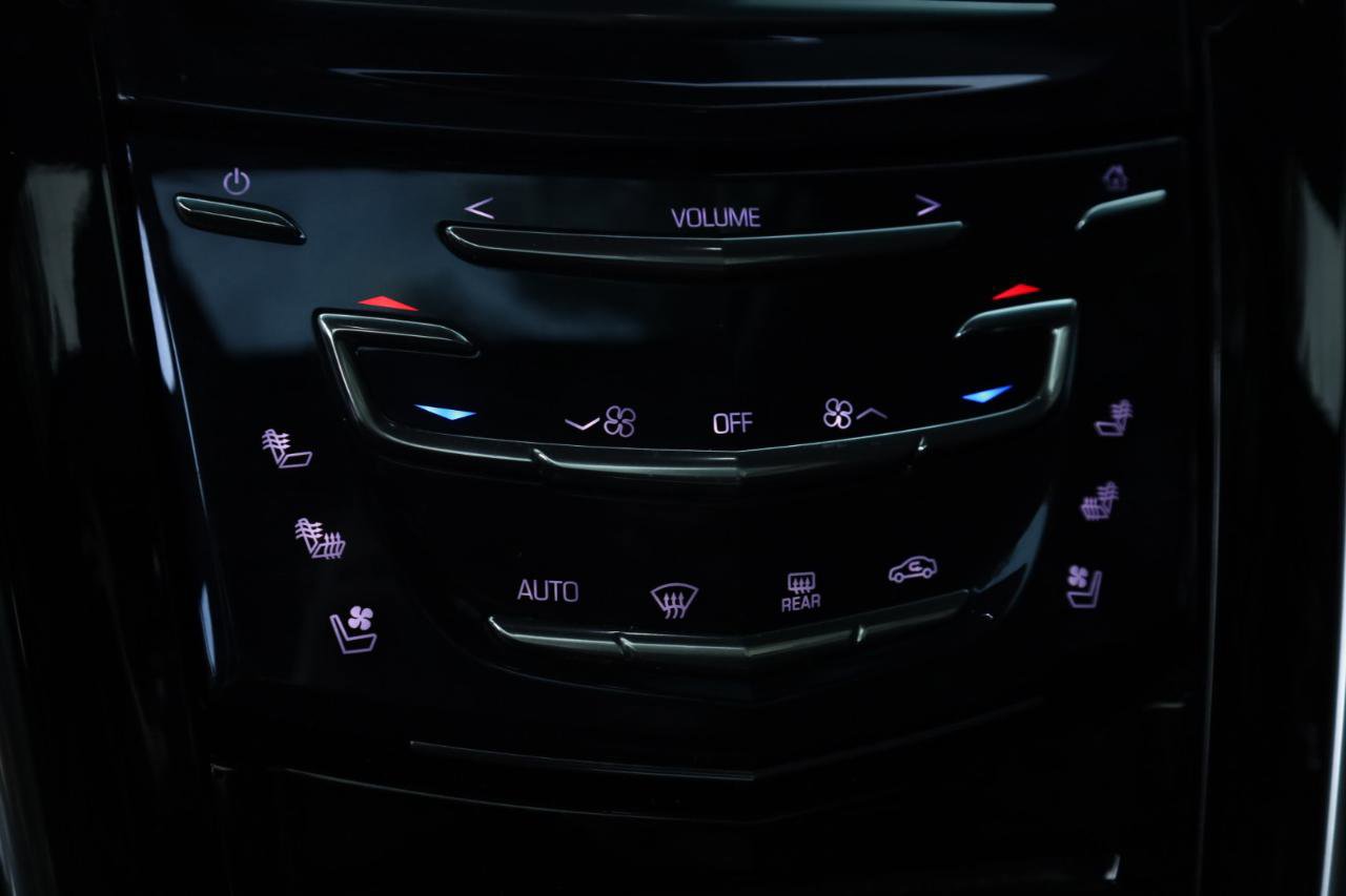 Used 2019 Cadillac Escalade ESV Luxury image 38