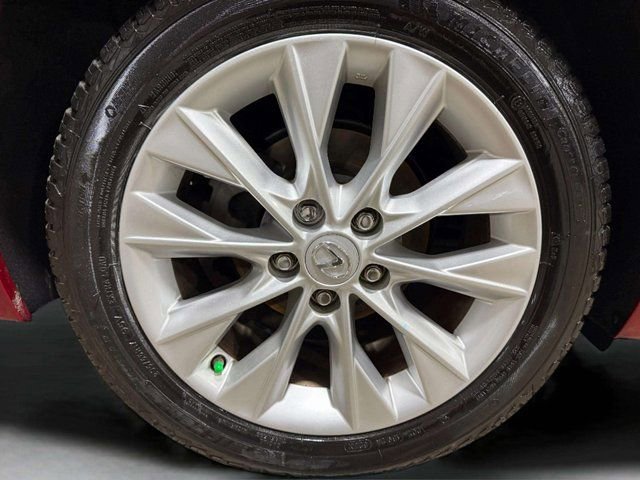 Used 2014 Lexus ES 300h image 34