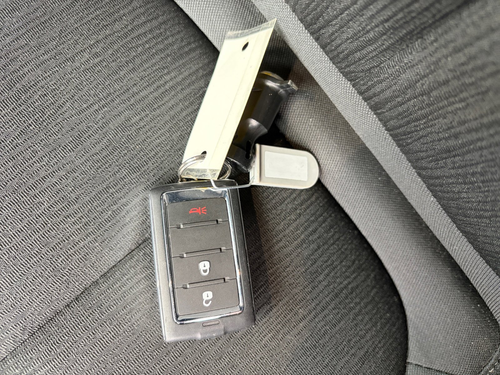 Used 2025 Jeep Grand Cherokee Laredo w/ Trailer Tow Package image 32