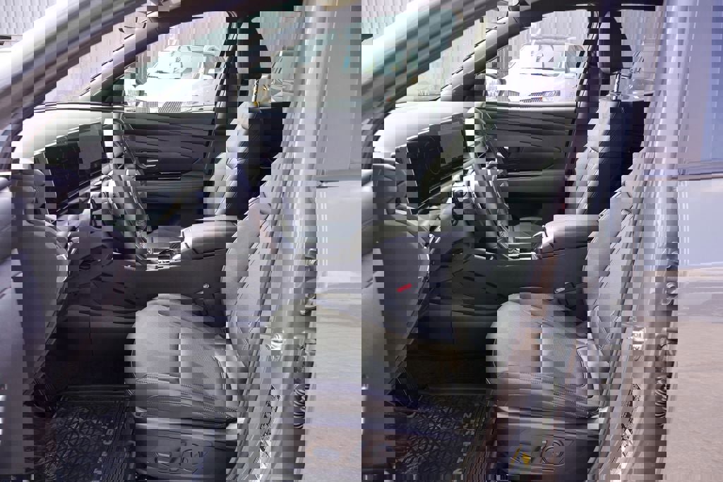 Used 2025 Hyundai Santa Cruz XRT image 7