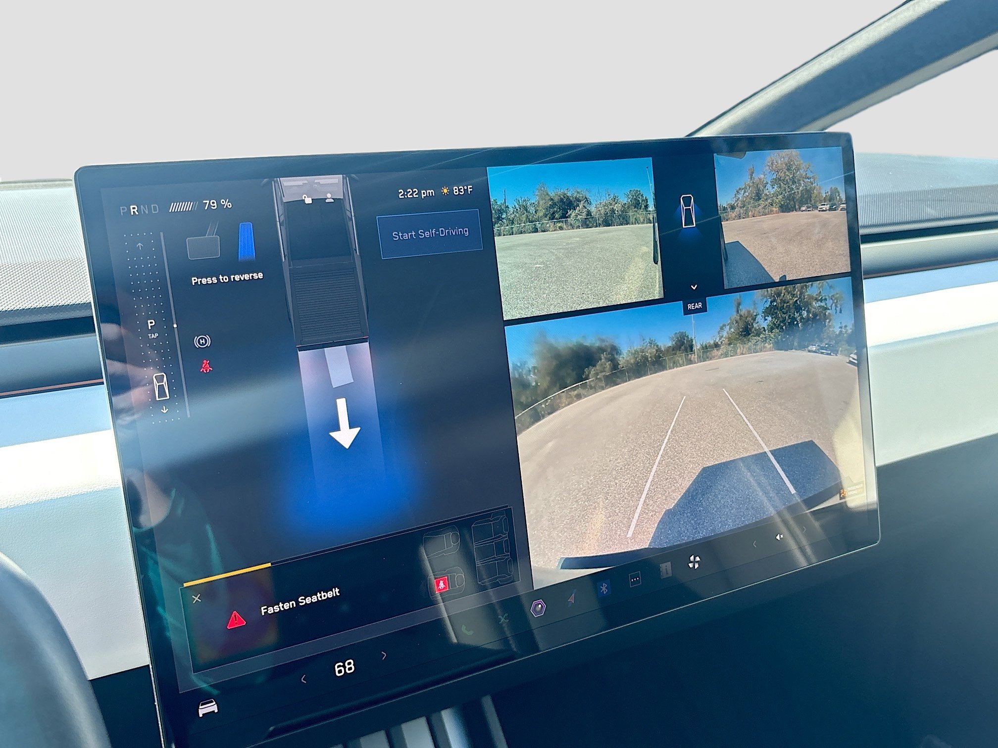 Used 2024 Tesla Cybertruck AWD Crew Cab image 29