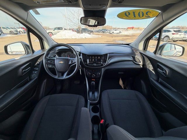 Used 2019 Chevrolet Trax LS w/ Tint and Cruise Package image 26