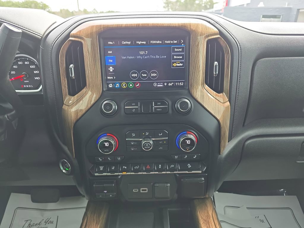 Used 2021 Chevrolet Silverado 2500 LTZ w/ Z71 Chrome Sport Edition image 24