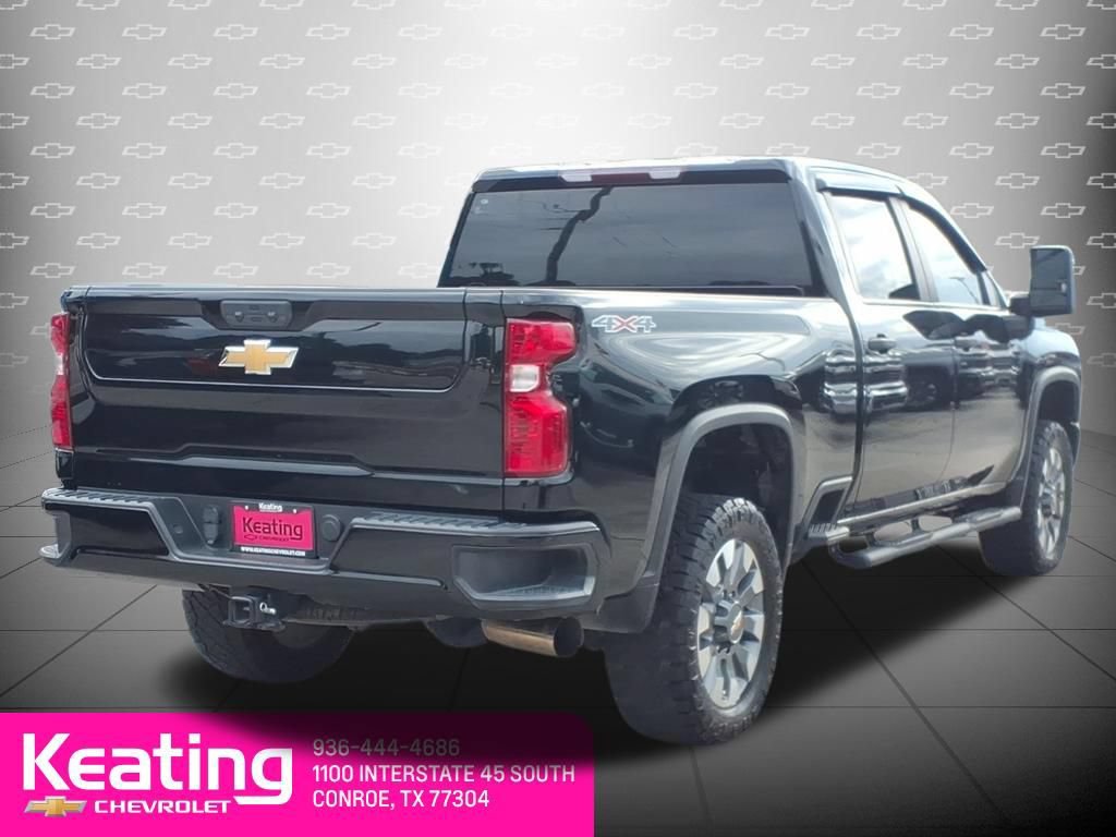 Used 2023 Chevrolet Silverado 2500 Custom w/ Custom Value Package AWD/4WD image 6