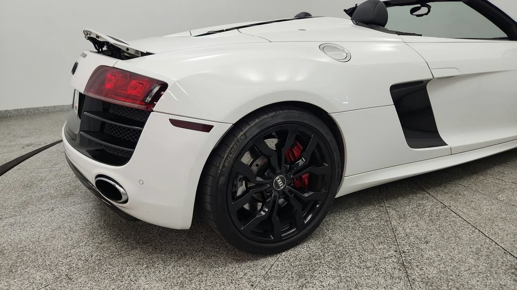 Used 2012 Audi R8 V10 AWD/4WD image 37