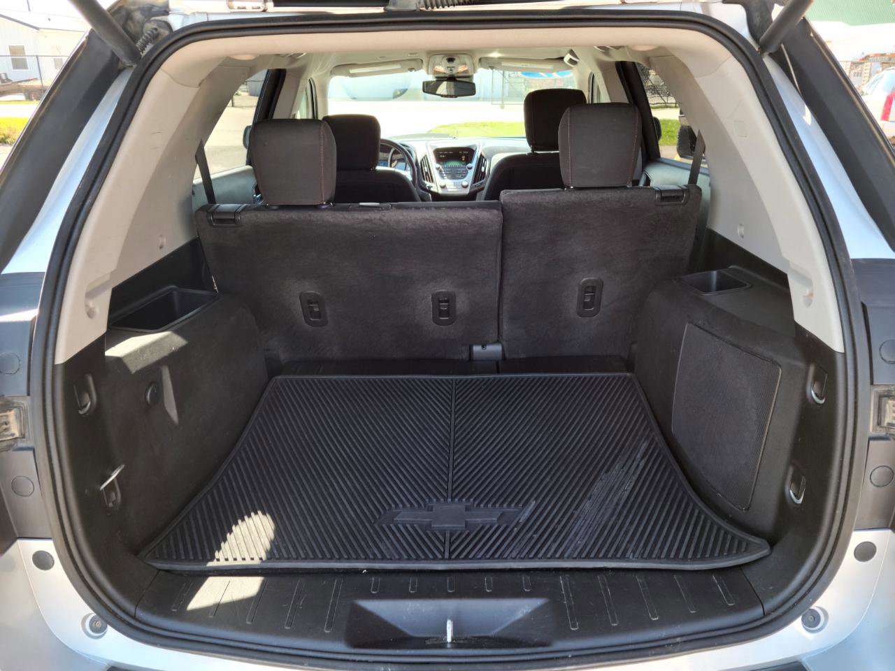 Used 2017 Chevrolet Equinox LT w/ Convenience Package image 15
