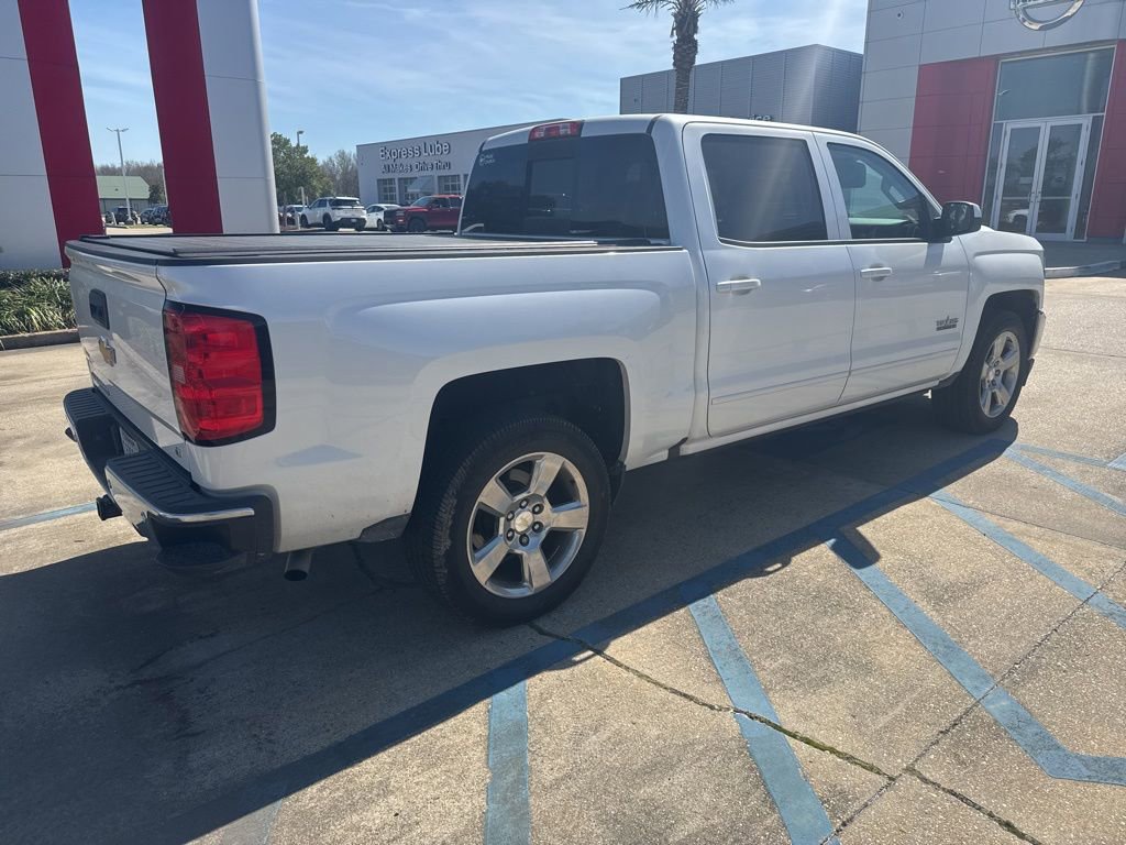 Used 2018 Chevrolet Silverado 1500 LT w/ Texas Edition image 10