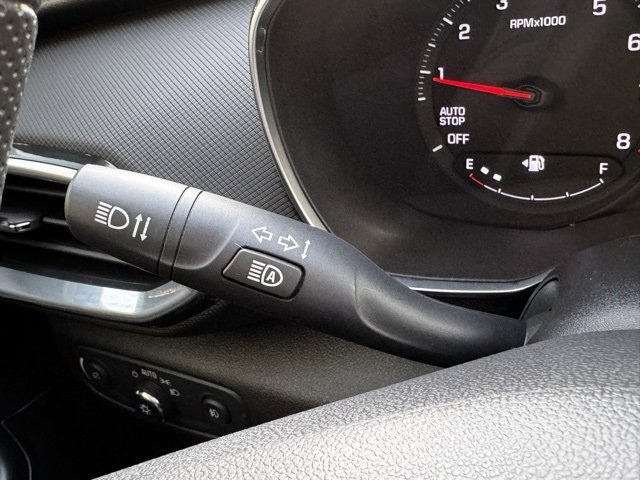 Certified 2021 Chevrolet TrailBlazer LT w/ Convenience Package image 25