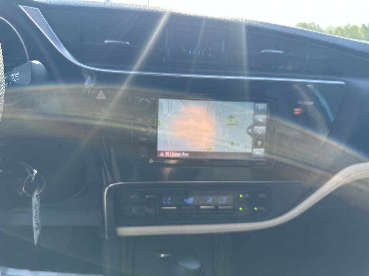 Used 2017 Toyota Corolla iM FWD image 18