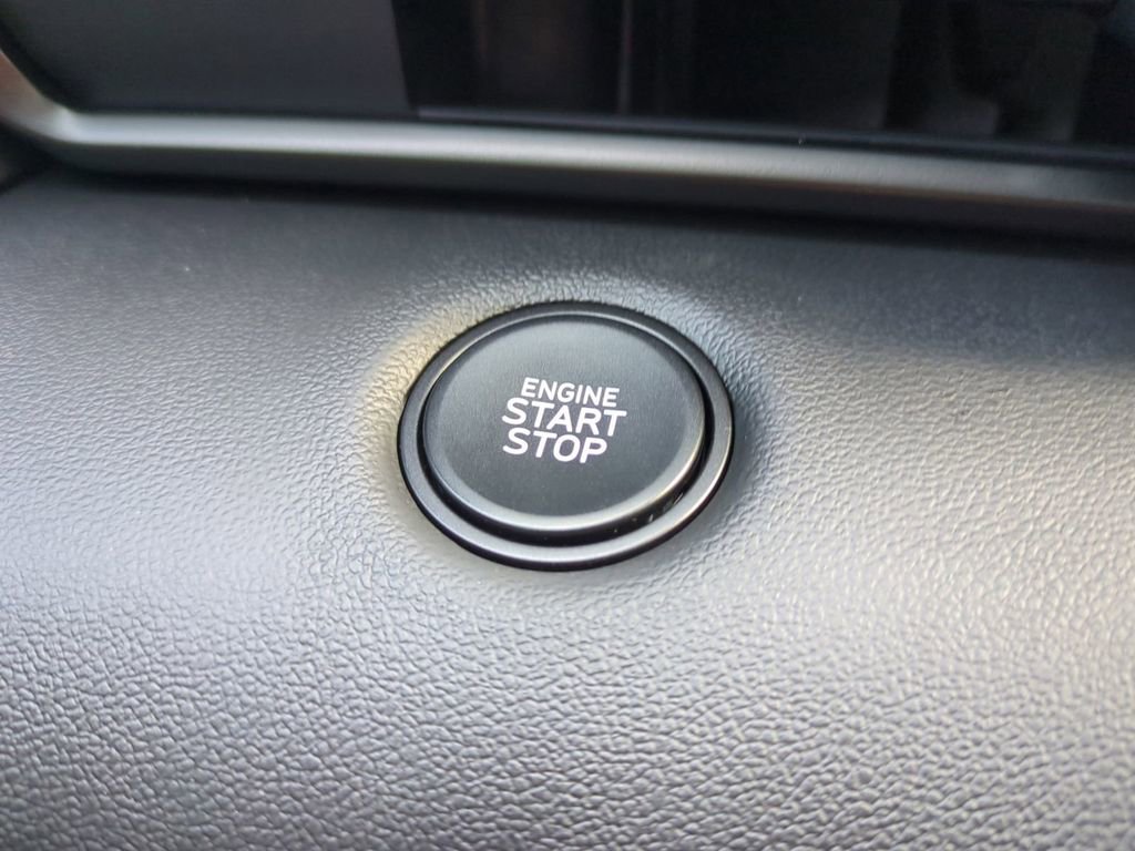 New 2026 Hyundai Elantra Sport image 32