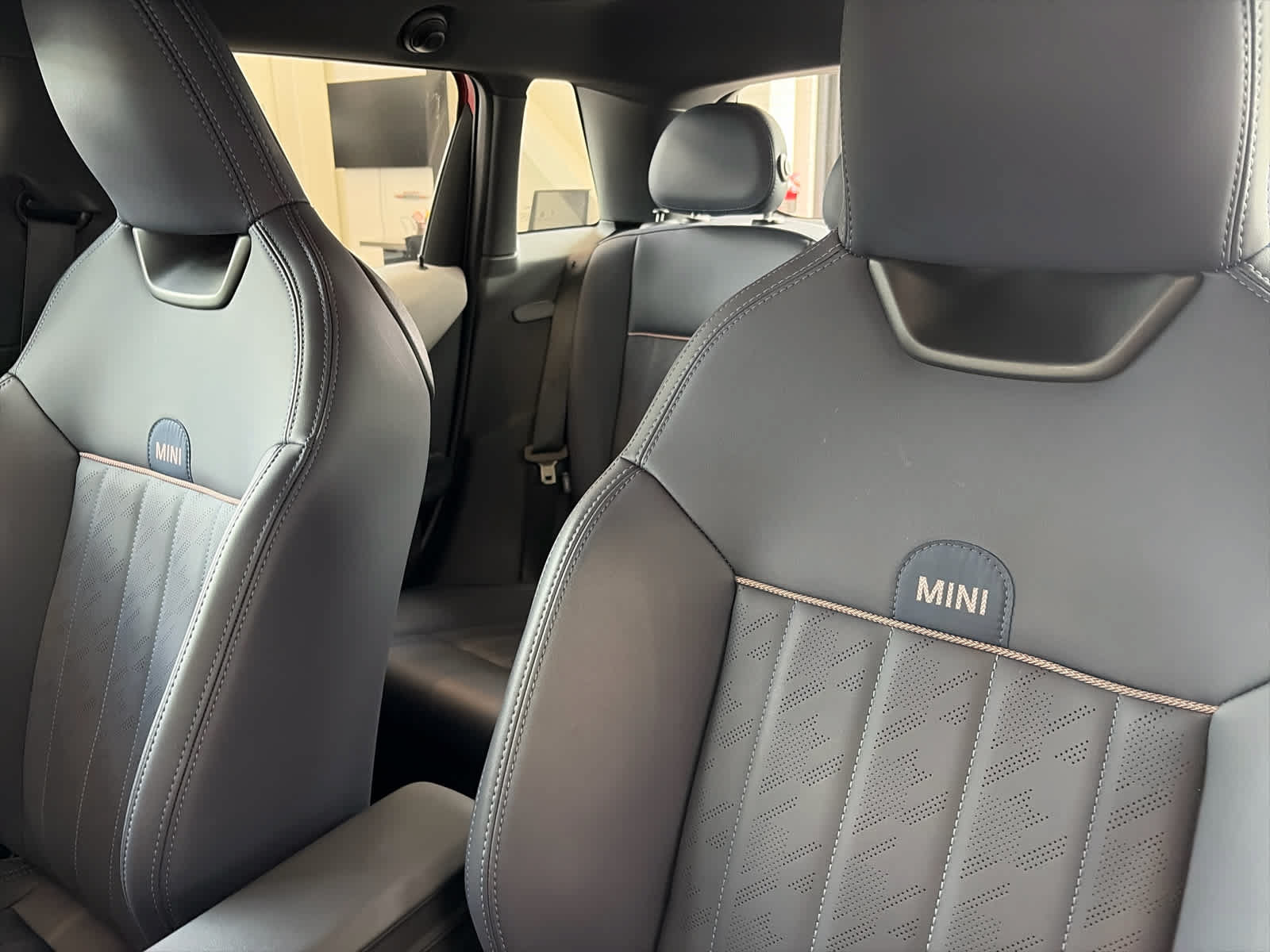 Used 2026 MINI Cooper S FWD image 13