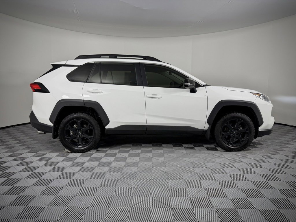 Used 2020 Toyota RAV4 TRD Off-Road image 10