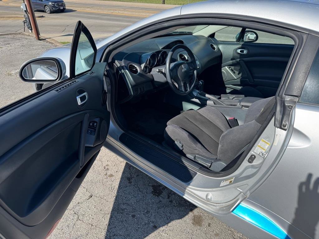 Used 2008 Mitsubishi Eclipse GS image 9
