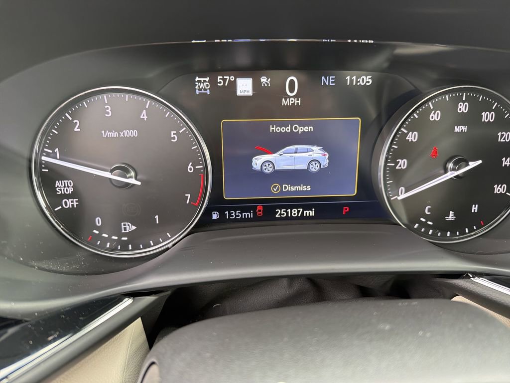 Used 2023 Buick Envision Avenir image 21